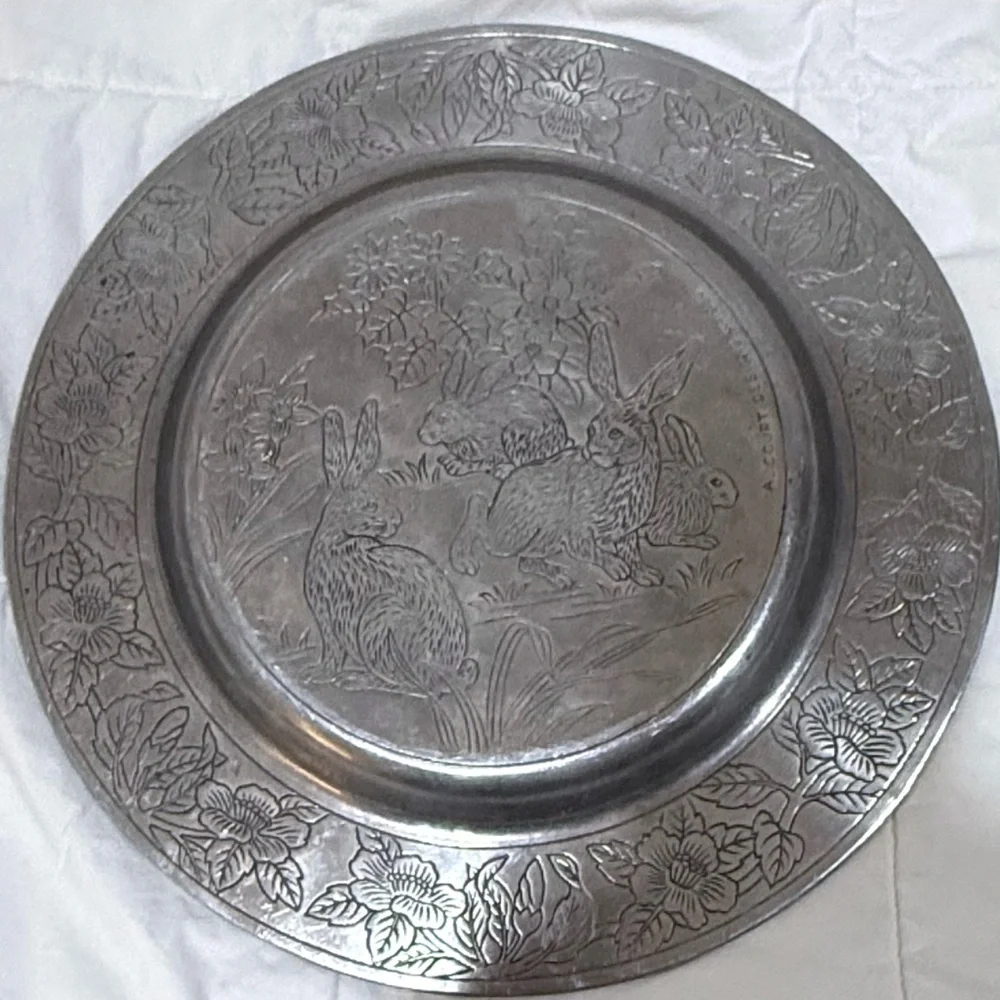 VTG Arthur Court 1980 14” Round Serving Tray/Platter/Charger w/Rabbits & Bunnies